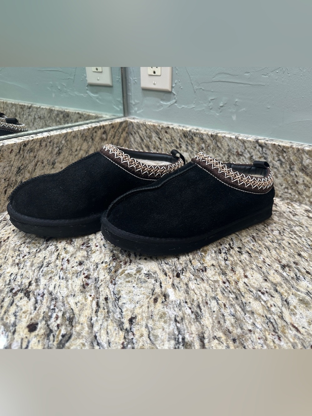 Project Cloud Black Suede Embroidered Tasman Style Slippers